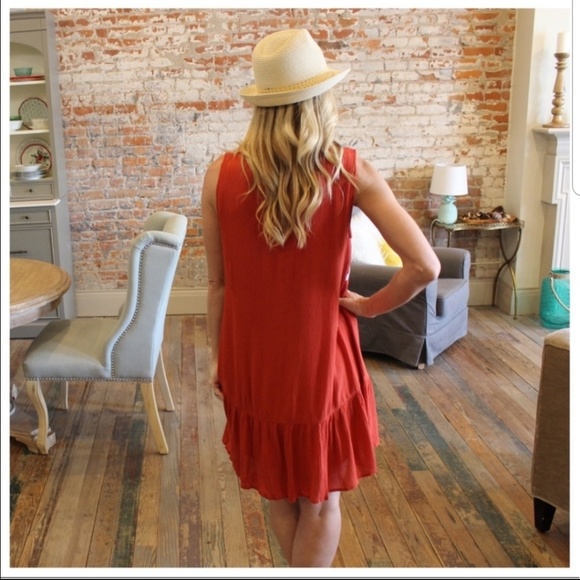 LAST 1! (M) Boho rust dress with crochet trim - Picture 3 of 6